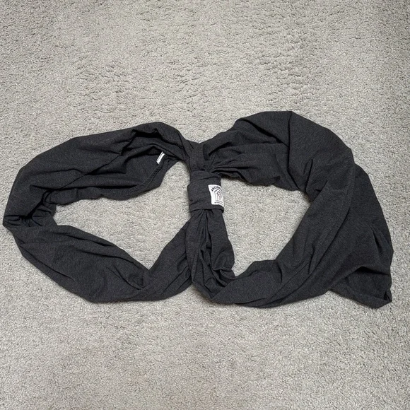 AnccoPlus Convertible Pet Carrier Sling - Picture 5 of 7